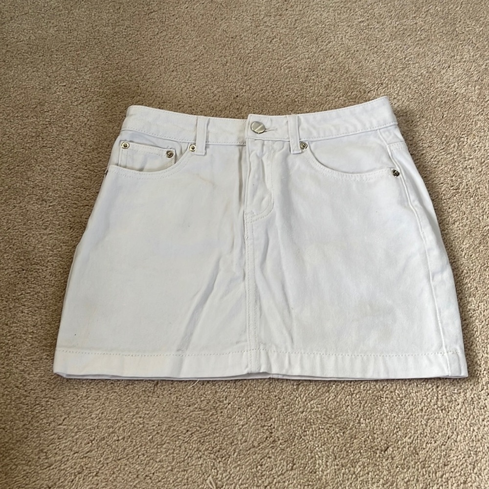 Forever 21 White Denim Mini Skirt with Front Pockets
